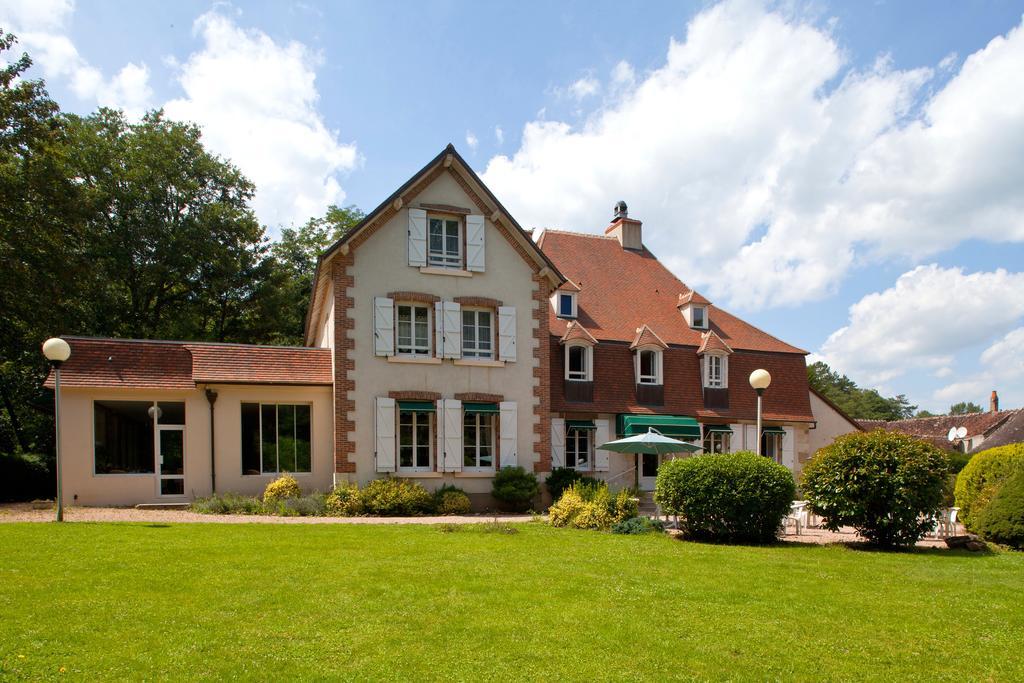 Le Troncais Hotel Saint-Bonnet-Tronçais Exterior photo